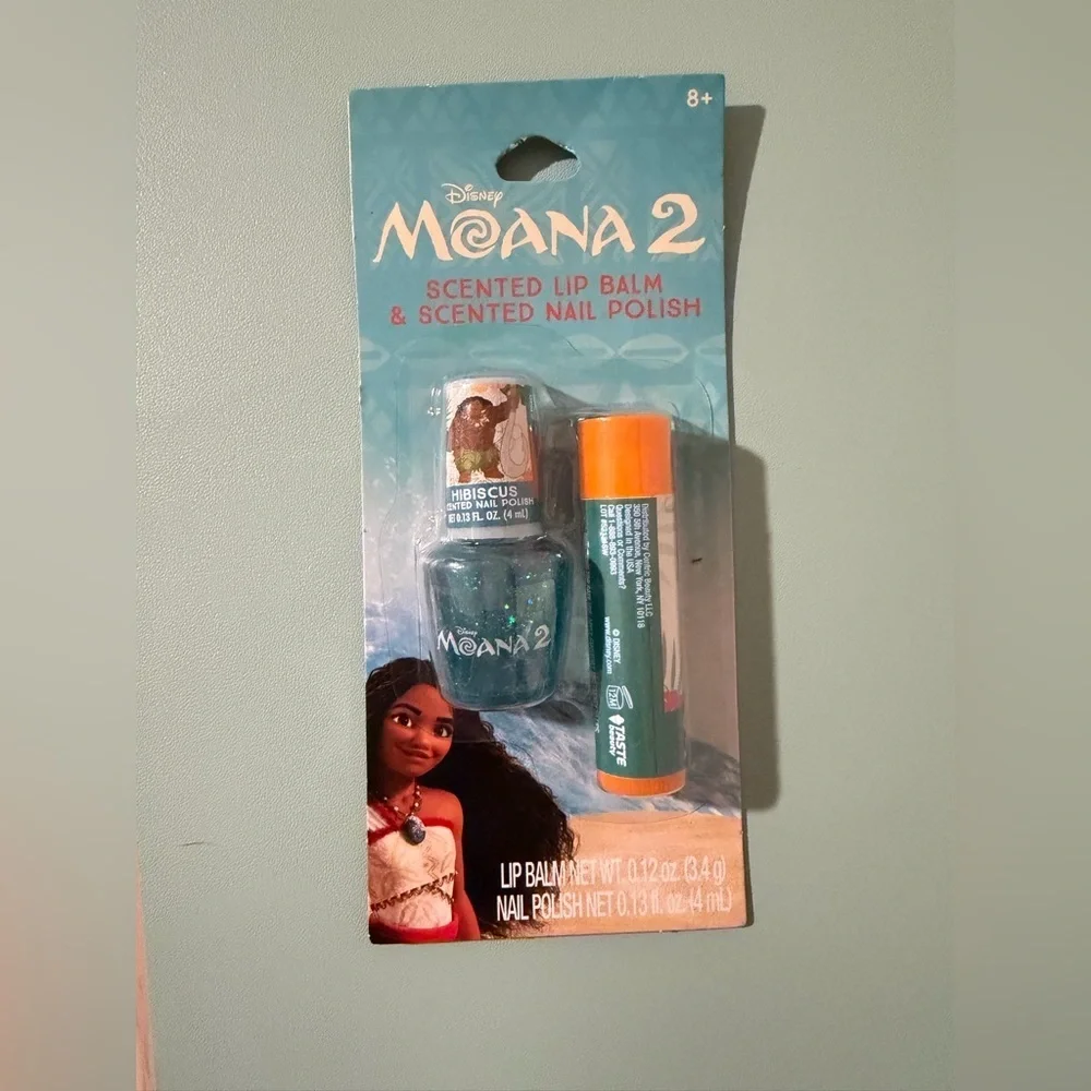 Disney Moana Socks & Accessories Set